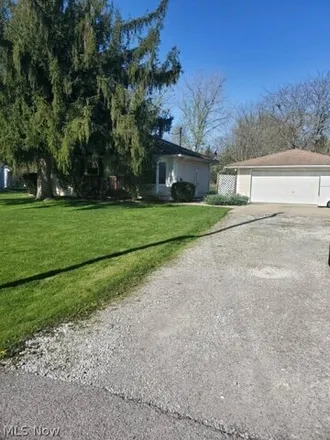 Buy this 3 bed house on 769 Chargary Drive in Brunswick, OH 44212