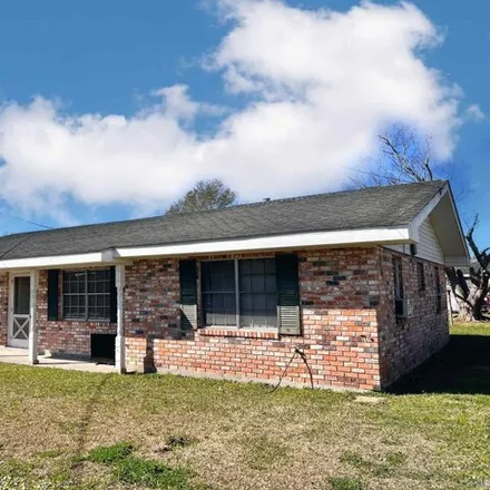 Buy this 2 bed house on 1118 East Camelia Drive in Naquin, Lafourche Parish