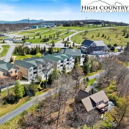 Image 3 - unnamed road, Beech Mountain, NC 28604, USA - Condo for sale