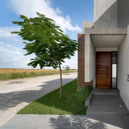 Buy this studio house on Calle Paseo Punta Tiburón in LAS OLAS RESIDENCIAL, 95264 Kilómetro Cuatro