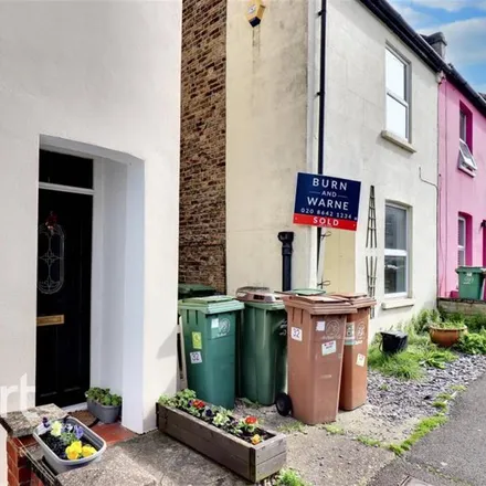 Rent this 2 bed townhouse on 29 Warwick Road in London, SM1 4DN