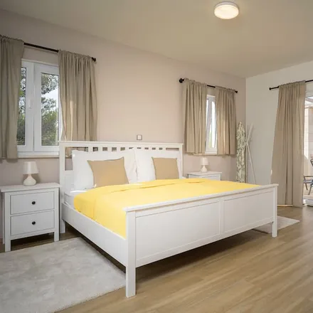Rent this 4 bed house on 21460 Grad Stari Grad