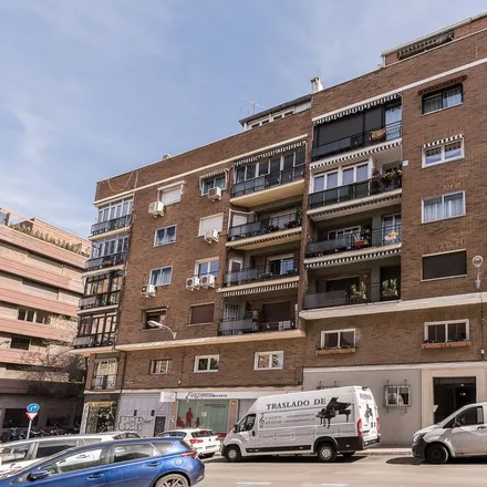 Image 7 - Club Deportivo Sombra y Sparring, Calle de Herreros de Tejada, 16, 28016 Madrid, Spain - Apartment for rent