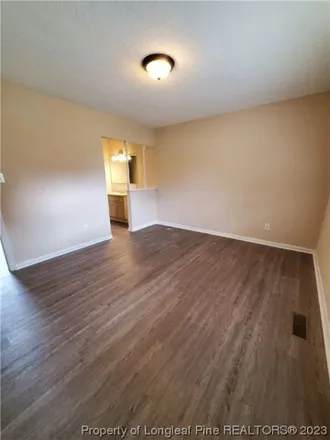 Image 5 - 498 Squirrel Street, Bonnie Doone, Fayetteville, NC 28303, USA - Apartment for rent