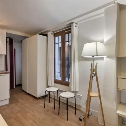 Image 7 - 30 Rue Saint-Sauveur, 75002 Paris, France - Apartment for rent