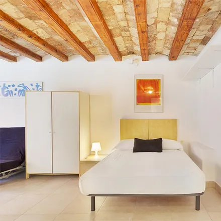 Image 2 - Carrer d'en Robador, 41, 08001 Barcelona, Spain - Apartment for rent