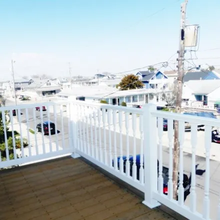 Image 2 - 112 E Rosemary Rd Unit 2b, Wildwood Crest, New Jersey, 08260 - Condo for sale