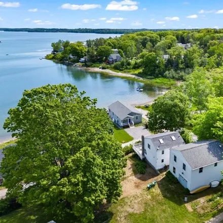 Buy this 2 bed house on 13 Cottage Ln in Harpswell, Maine