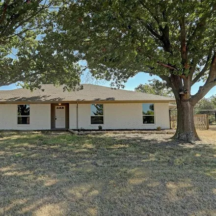 Rent this 4 bed house on 950 Honeysuckle Lane in Lucas, TX 75002