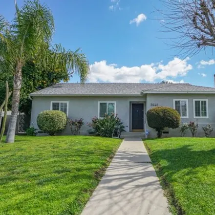 Buy this 4 bed house on 5674 Murietta Avenue in Los Angeles, CA 91401