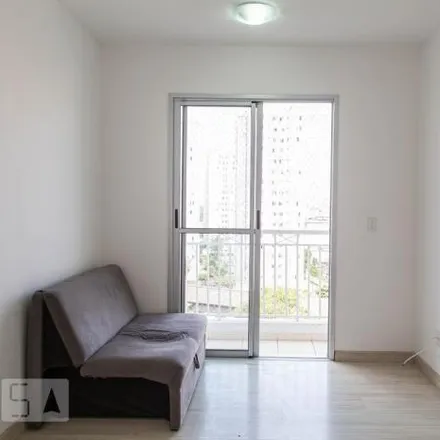 Buy this 2 bed apartment on Rua Arnaldo Cintra 366 in Parque São Jorge, São Paulo - SP
