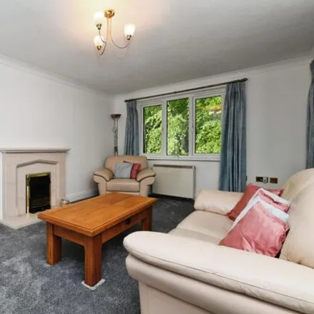 Image 3 - Beeches Spinney, Warley, CM14 5HH, United Kingdom - Apartment for sale