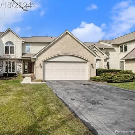 Buy this 3 bed condo on Saint Lawrence Lane in Northville, MI 48167