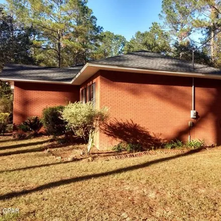Image 3 - 1935 Country Club Drive, Holmes County, FL 32425, USA - House for sale
