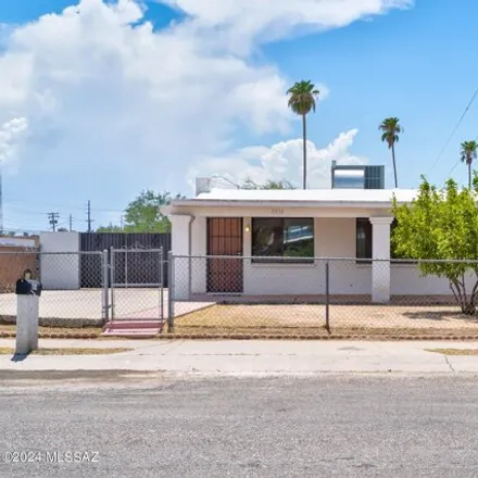 Buy this 3 bed house on 2120 South Winstel Avenue in Tucson, AZ 85713