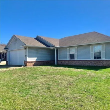Buy this 3 bed house on 526 Del Circle in Lowell, AR 72745