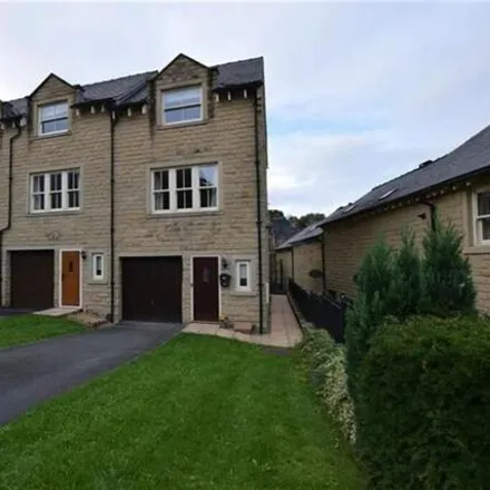 Buy this 3 bed townhouse on Park Street in Bollington, SK10 5PG