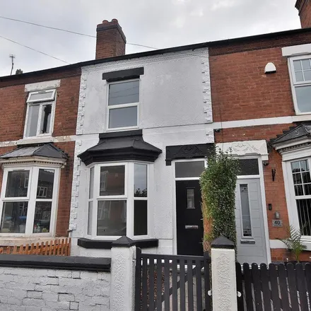 Rent this 3 bed townhouse on Lumley Road in Walsall, WS1 2BY