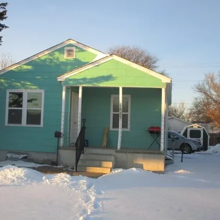 Buy this 2 bed house on 1501 West 4th Street in Colby, KS 67701