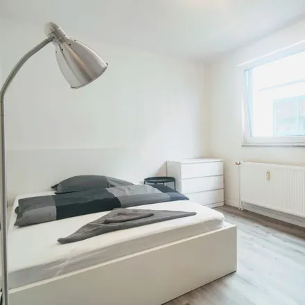 Rent this 2 bed apartment on Schwanenwall 28 in 44135 Dortmund, Germany