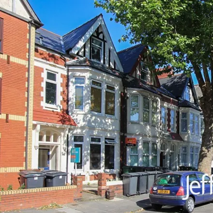 Rent this 1 bed apartment on The Bottle Shop in Pen-y-lan Road, Cardiff