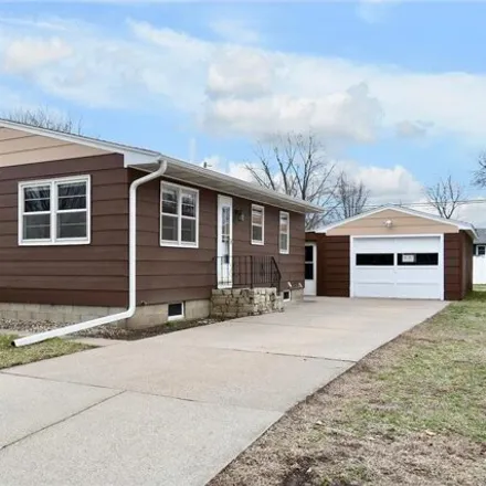 Buy this 3 bed house on 852 47th Avenue in Goodview, Winona County