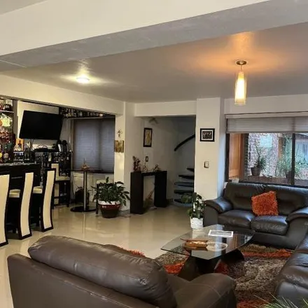 Buy this 3 bed house on Don Taco y su Parrilla in Calle Ayuntamiento, Tlalpan