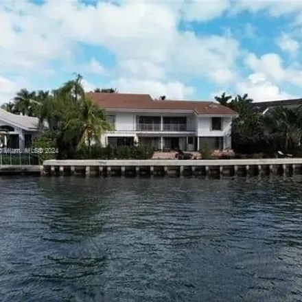 Image 2 - 363 Centre Island Road, Golden Beach, Miami-Dade County, FL 33160, USA - House for sale