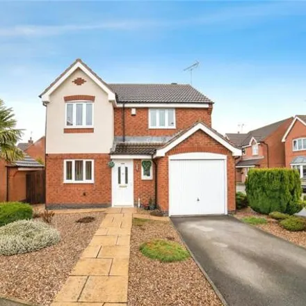 Buy this 3 bed house on 17-21 Maun View Gardens in Sutton-in-Ashfield, NG17 5HL