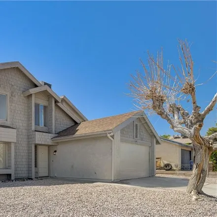 Buy this 4 bed house on 6971 Wedgewood Way in Spring Valley, NV 89147