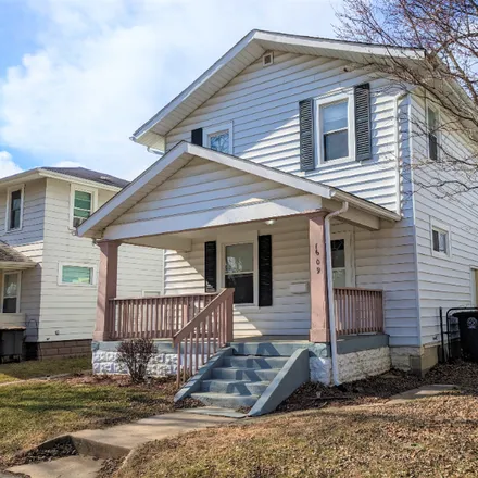 Rent this 3 bed house on 1609 Tecumseh St