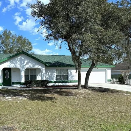 Buy this 3 bed house on 2207 Southwest 146th Loop in Marion County, FL 34473