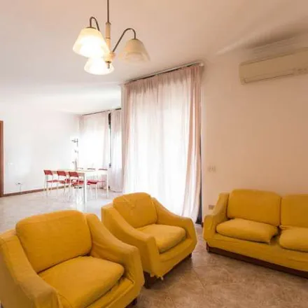 Image 3 - Via Tertulliano 70, 20139 Milan MI, Italy - Apartment for rent