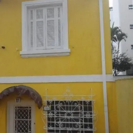 Buy this 3 bed house on Avenida Lins de Vasconcelos 3462 in Cambuci, São Paulo - SP
