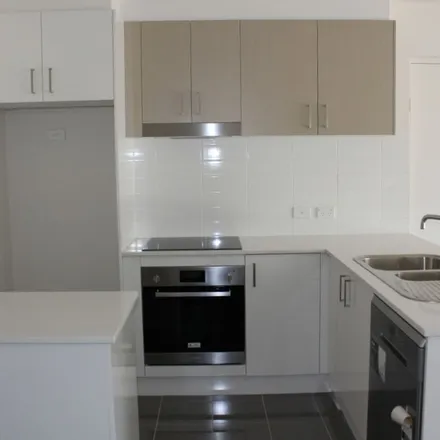 Rent this 3 bed apartment on Australian Capital Territory in Inner South Veterinary Centre, Jerrabomberra Avenue