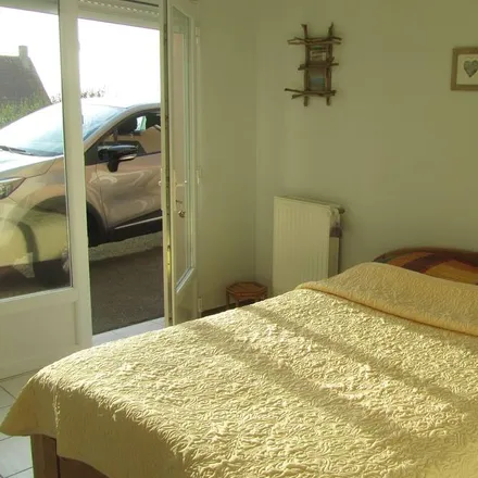 Rent this 3 bed house on Place Gil Franco in 62224 Équihen-Plage, France