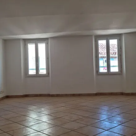Rent this 1 bed apartment on 53 Avenue du General de Gaulle in 83340 Flassans-sur-Issole, France