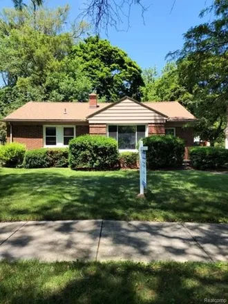 Buy this 3 bed house on 3030 Bamlet Rd in Royal Oak, Michigan