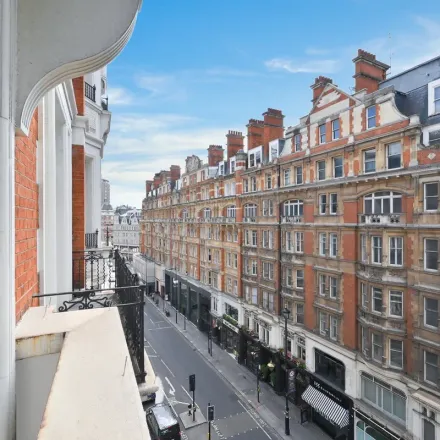 Image 7 - Wellington Court, 116 Knightsbridge, London, SW7 1DW, United Kingdom - Apartment for rent