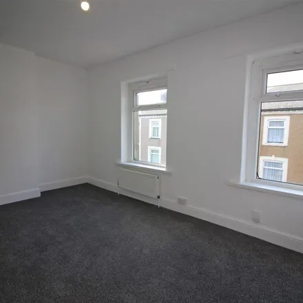 Image 3 - Janet Street, Cardiff, CF24 2DU, United Kingdom - Apartment for rent