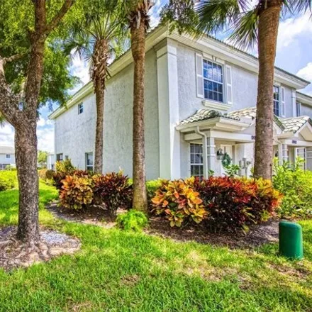 Image 2 - 10061 Spyglass Hill Ln, Fort Myers, Florida, 33966 - House for sale