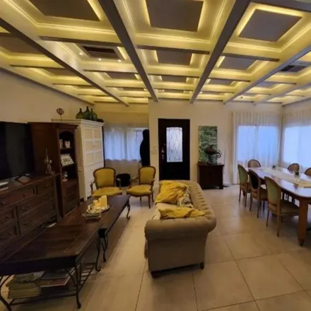 Buy this studio house on Mayor Pedro Castelli 900 in Partido de Morón, B1704 ESP Villa Sarmiento