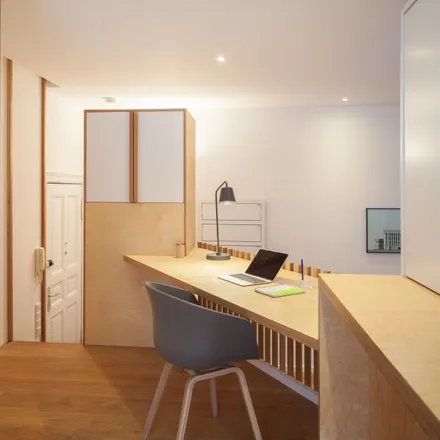 Rent this 1 bed apartment on Glogauer Straße 4 in 10999 Berlin, Germany