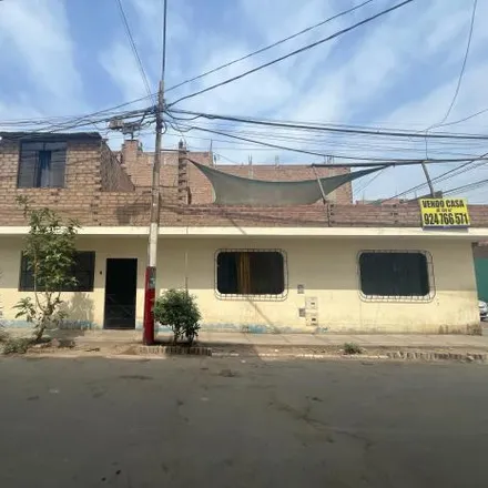 Buy this 7 bed house on unnamed road in San Martín de Porres, Lima Metropolitan Area 15108