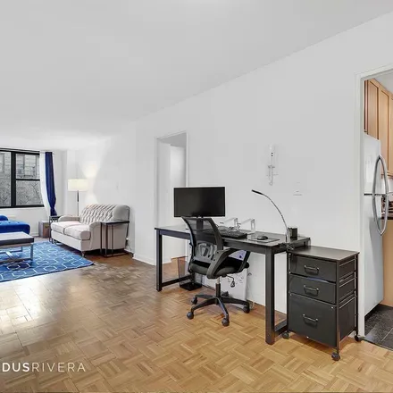 Rent this 1 bed apartment on 333 East 49th Street in New York, NY 10022