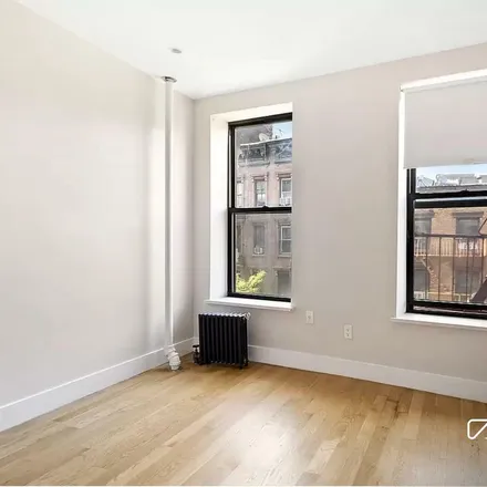 Image 5 - 9 Spring Street, New York, NY 10012, USA - Apartment for rent