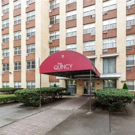 Buy this studio apartment on 11 Park Avenue in City of Mount Vernon, NY 10550