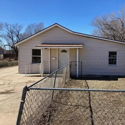 Rent this 2 bed house on Forest Hill Elementary School in North Apache Street, Amarillo
