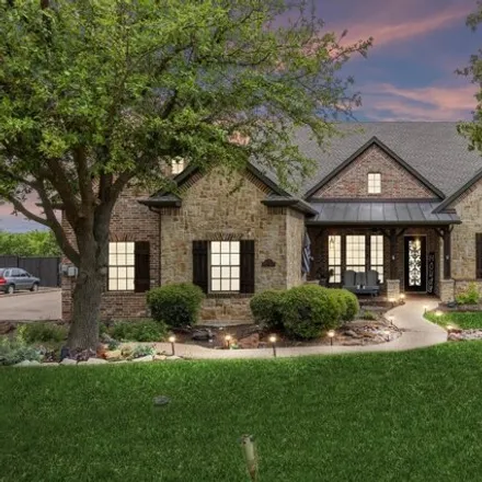 Buy this 4 bed house on 3370 Castlewood Boulevard in Highland Village, TX 75077