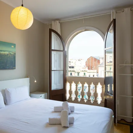 Rent this 2 bed apartment on Avinguda del Paral·lel in 159, 08001 Barcelona